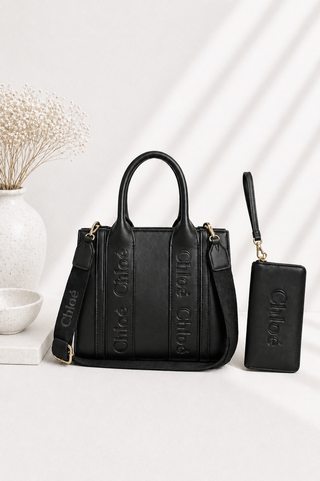 Mala Tote Preta com Carteira Incluída - Bold Shoes