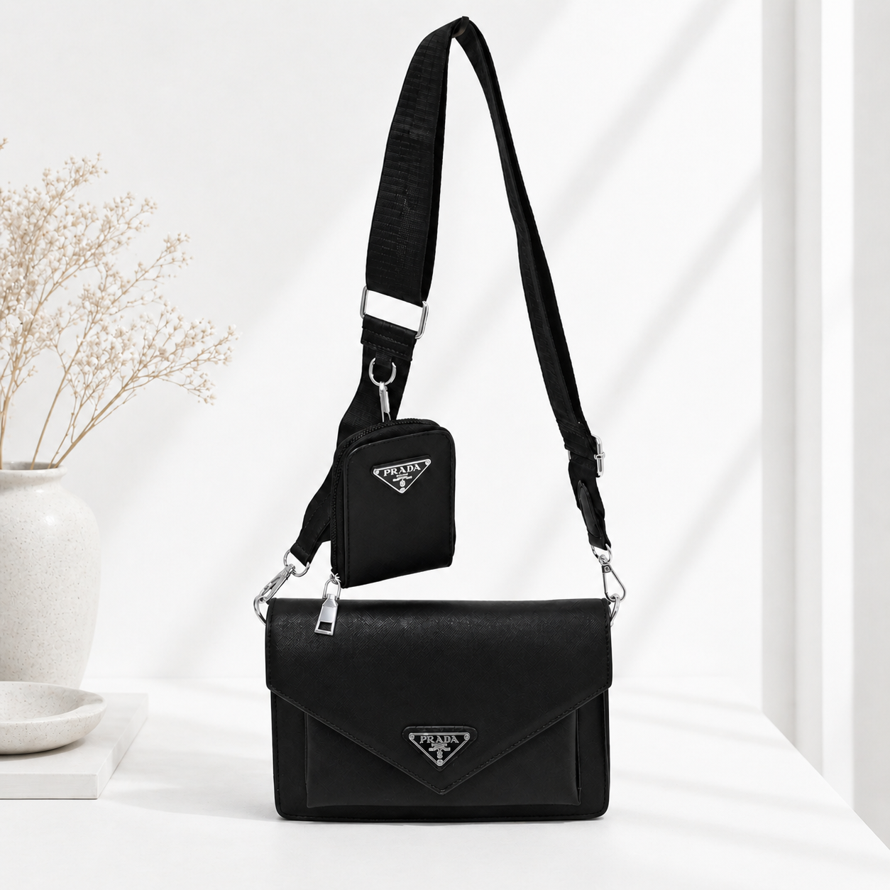 Mala Crossbody Preta com Mini Bolsa Amovível - Bold Shoes